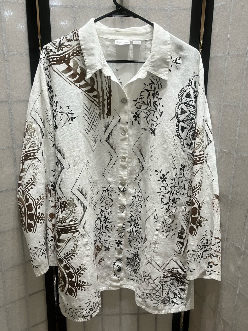 Chico's White Button-Front Linen Shirt with Brown & Black GEOMETRIC PRINT SZ XL